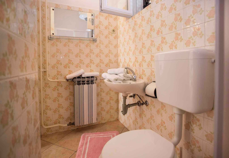 Bathroom 4, Apartments in Rovinj/istrien 11528, Rovinj