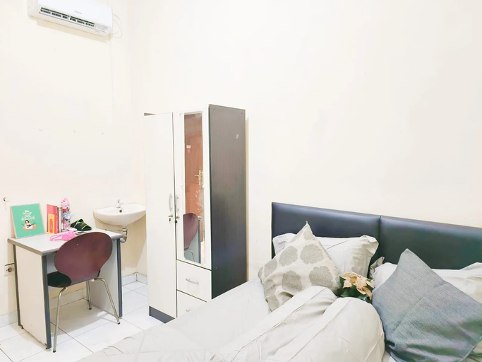 Bedroom 9