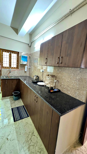 Others 5, Maison Sakee, Puducherry