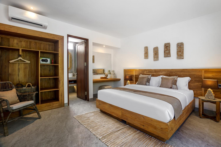 Bedroom 13