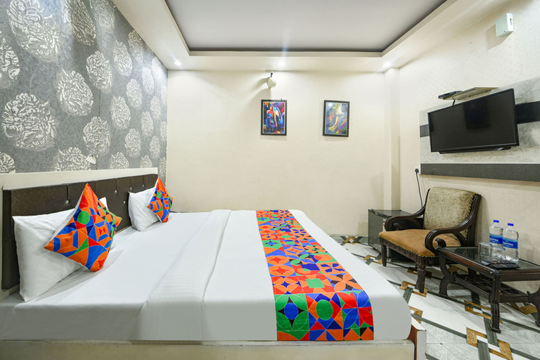 Bedroom 2, Fabhotel Royal Mountain, Faridabad
