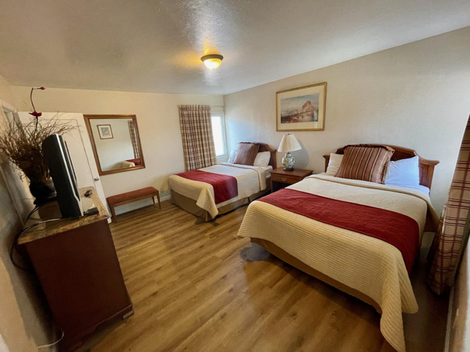 Bedroom 3, Rainbow Lodge and Inn, El Paso