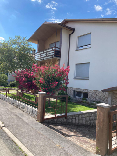Exterior & Views 1, 7 Flower Street Apartment, Gorizia