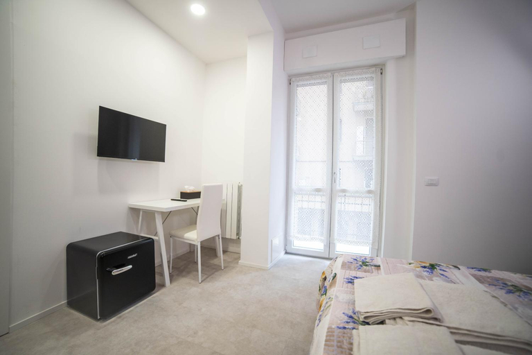 Others 5, Residenza Ponte Catena, Verona