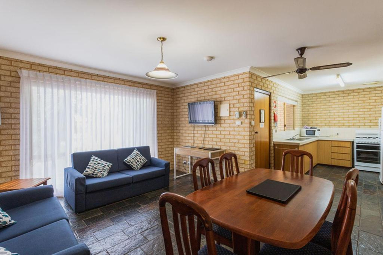 Dining Room 12