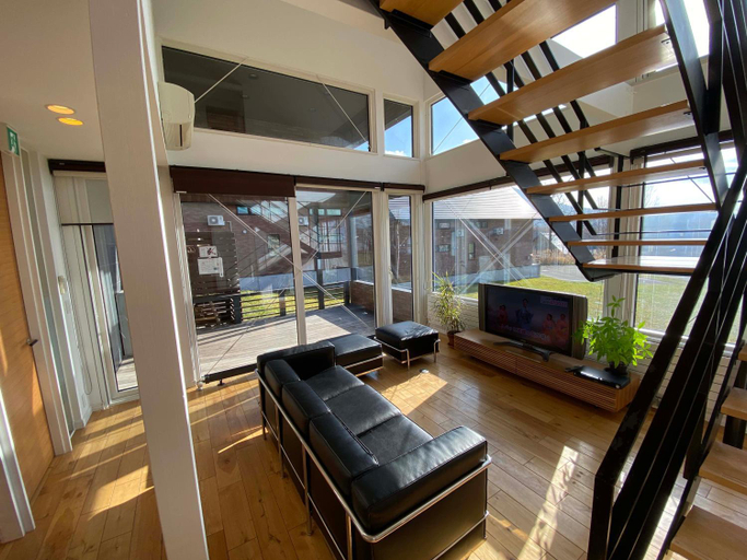 Balcony/terrace 5, Aster, Kutchan
