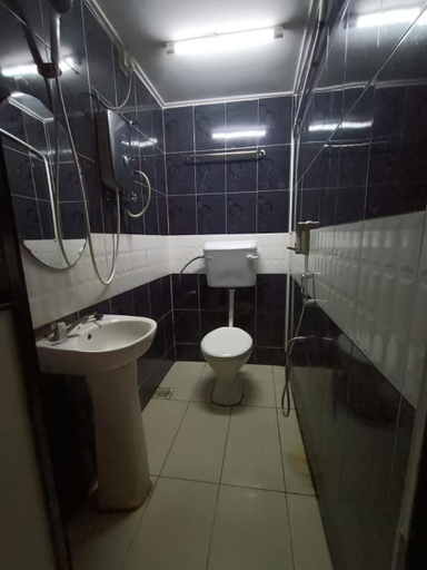 Others 2, Manja Inn, Paka, Dungun