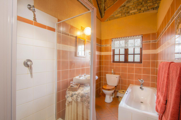 Bathroom 3, SERENITY Du Bois Lodge, Ehlanzeni
