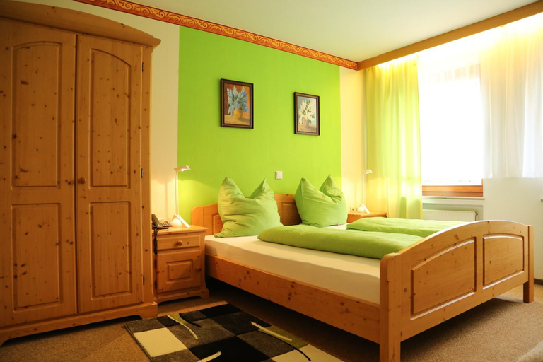 Bedroom 2, Hotel Bechtel, Siegen-Wittgenstein