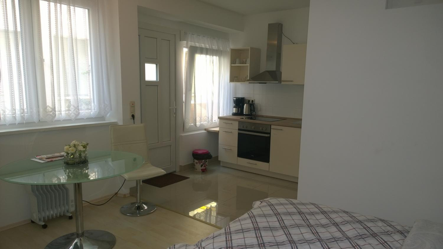 Others 5, Pensionsappartments Blitz, Wiesbaden