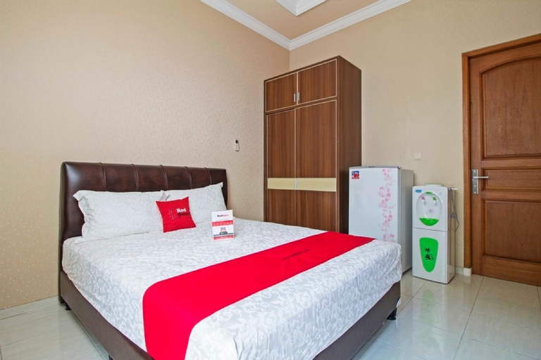 Bedroom 8