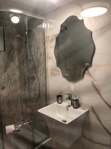 Bathroom 3, Casa de vacanta, Geoagiu