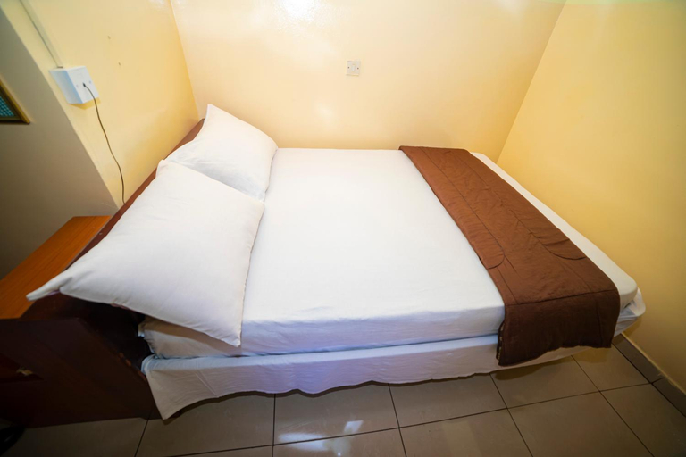 Bedroom 2, Bombay Hotel, Accra