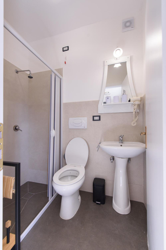 Bathroom 4, Al Rayyan - Affittacamere, Lecce