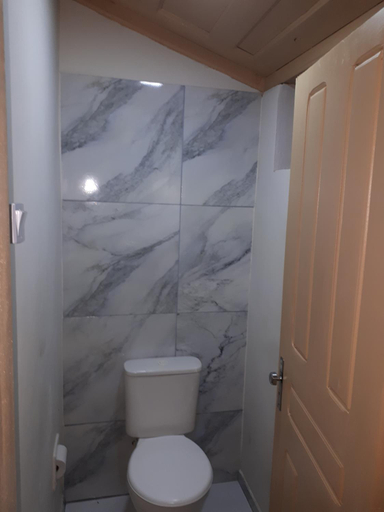 Bathroom 5, Reviver Hostel, São Luis