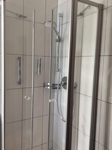 Bathroom 5, Hotel-Pension Berger, Heidelberg
