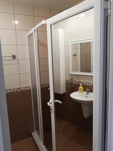 Bathroom 3, South Beach Apartment, Nesebar
