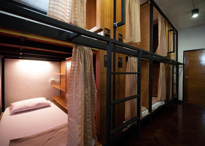Bedroom 2, Hansa Hostel Bangkok Khaosan, Phra Nakhon