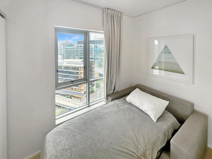 Others 1, Executive Apartment with Pool & Gym, Fortitude Valley