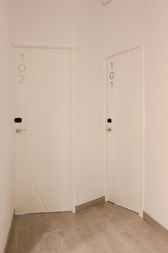 Others 4, Las Atarazanas - Design Hostal, Sevilla