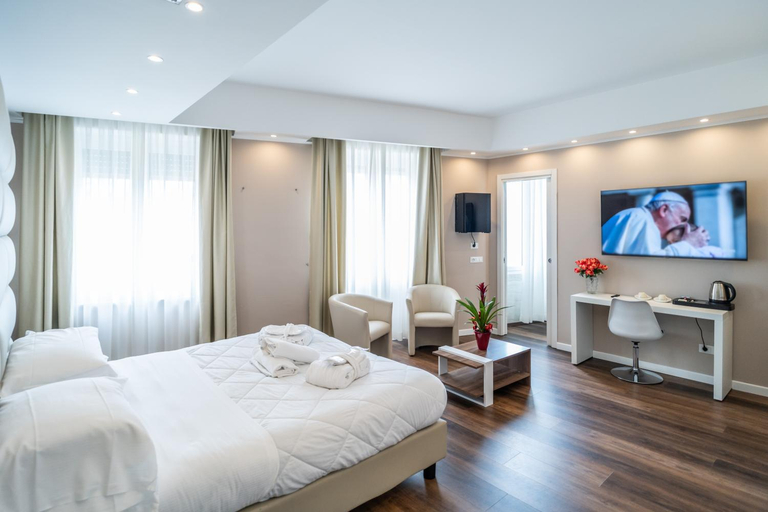 Bedroom 5