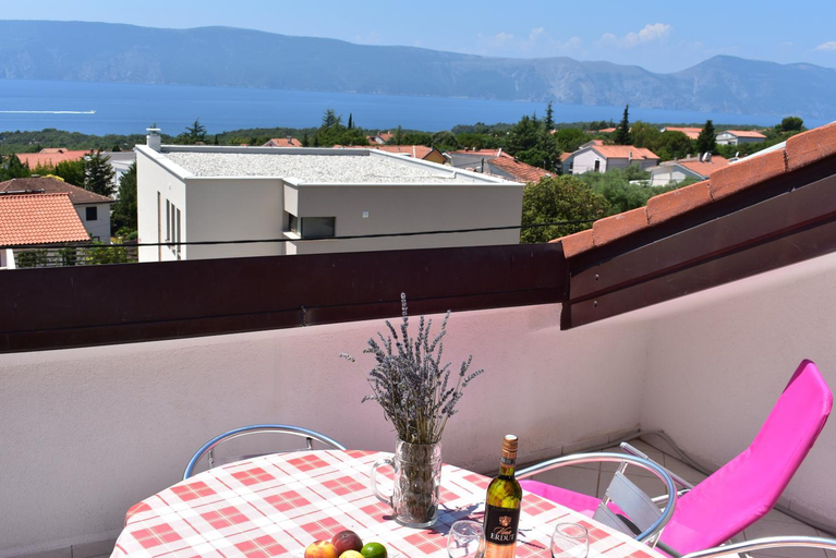 Others 3, Apartments Pine Diver, Krk
