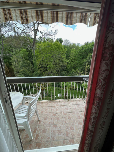 Others 5, Residence Les Milandes, Gers