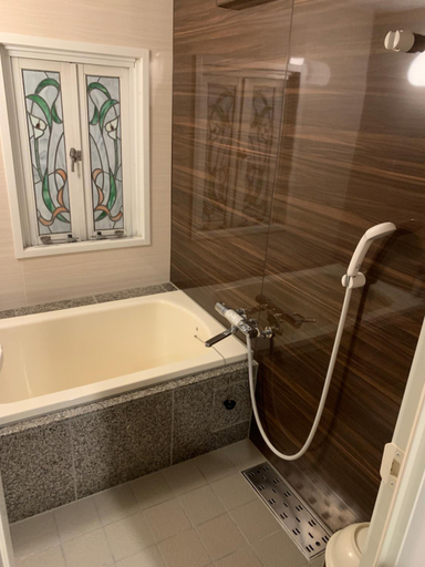 Bathroom 11