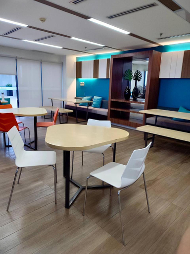 Others 4, Casa Luna Unit 1, Quezon City