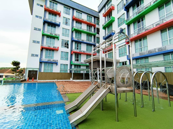 Swimming Pool 9