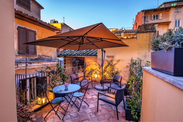 Others 3, Viam 16b Suites, Rome