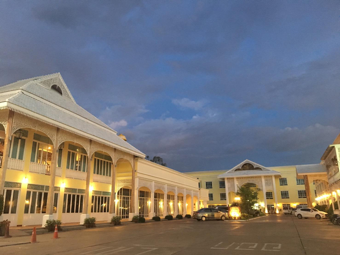 Amonruk Hotel 2, Muang Phrae
