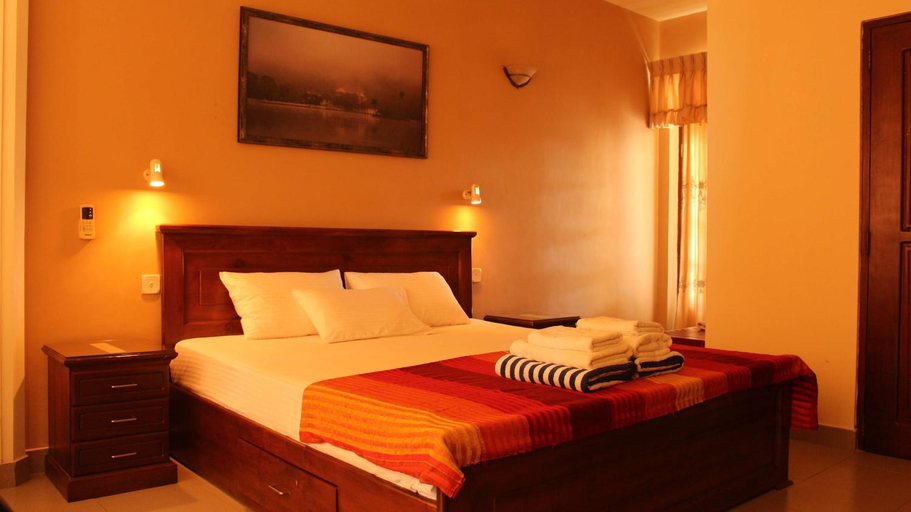 Bedroom 3, Janishi Residencies, Negombo
