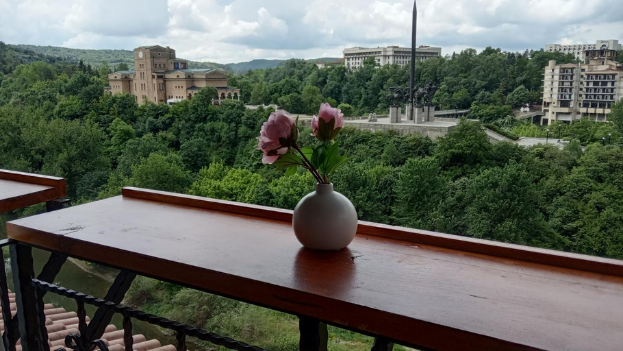 Others 4, Tarnovo Studios Old Town, Veliko Tarnovo