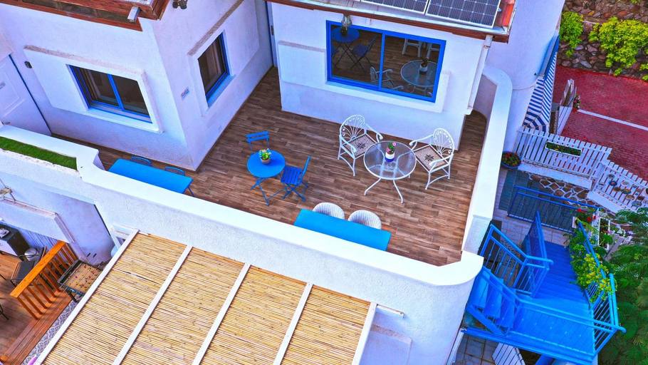Others 2, Dayos Unique Suites