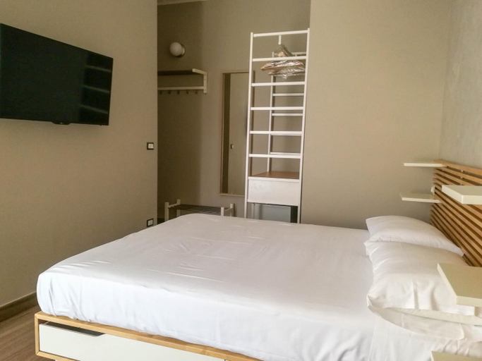 Others 2, A.J. B&B, Foggia