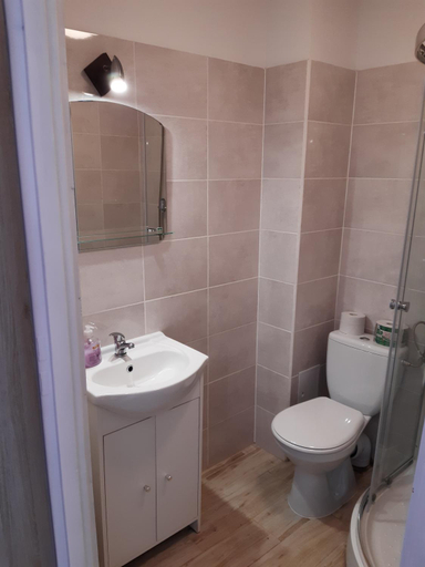 Bathroom 3, Gosciniec Solan, Kłodzko