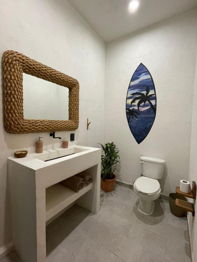 Bathroom 2, Hostel Flakos, José Azueta