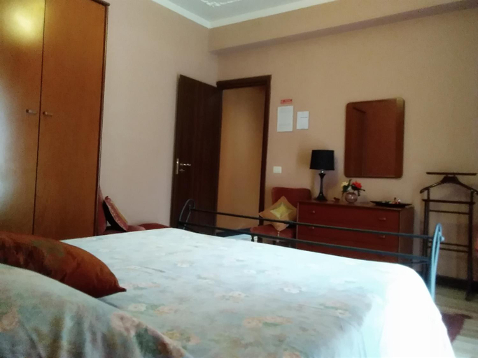 Bedroom 2, B&B Al Calopinace, Reggio Di Calabria