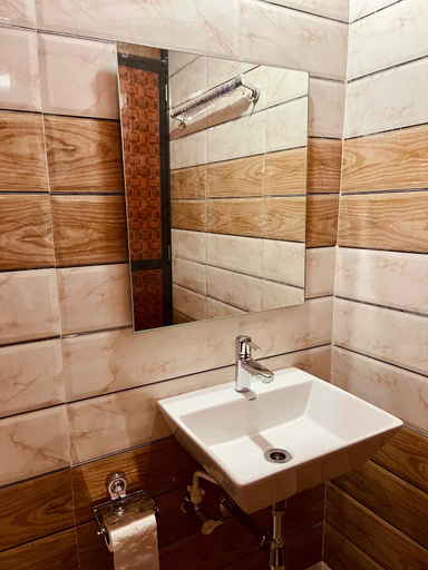 Bathroom, Stay In Woods, South Goa