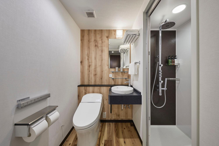 Bathroom 12