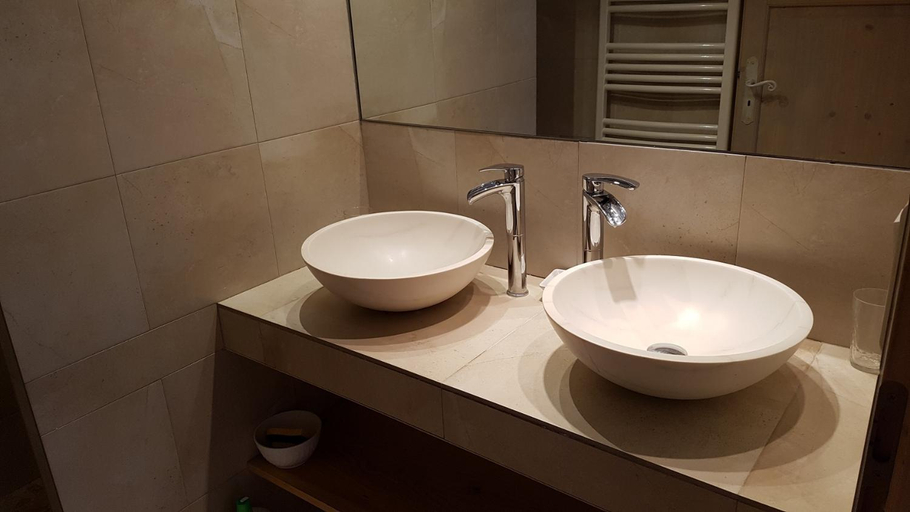 Bathroom 1, Mes maisons a la Pinede, Var