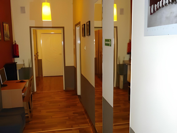 Others 5, Hostel Orange Plus, Toruń City