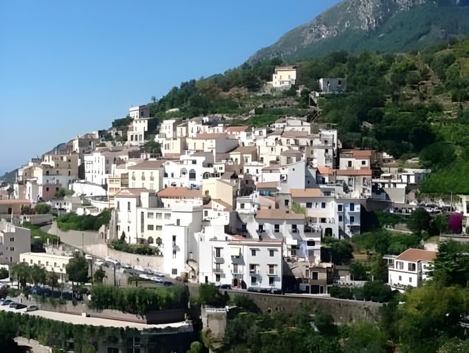 Others 5, La Soffitta Sul Mare, Salerno