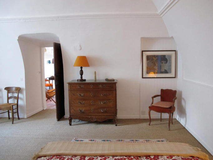 Others 2, "Le Chateau", Hautes-Alpes