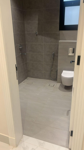 Bathroom 5, arkan, Riyadh