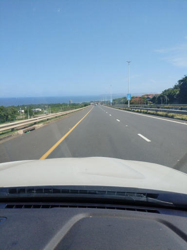 Others 2, Esperamos, eThekwini