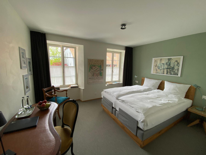 Bedroom 6