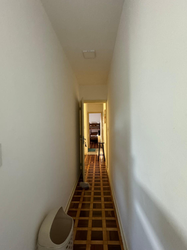 Others 3, Quarto privativo em residencia otima localizacao, São Paulo