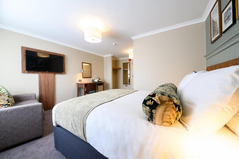 Bedroom 2, The St George and Dragon by Innkeeper's Collection, Devon